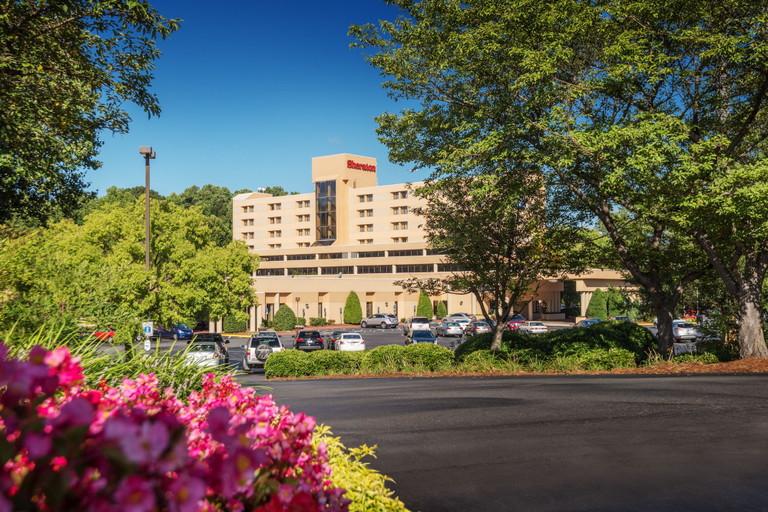 Exterior & Views 2, Sheraton Charlotte Airport Hotel, Mecklenburg
