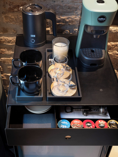 Food & Drinks 5, OFFICINE CAVOUR Casa dei Leoni, Padua