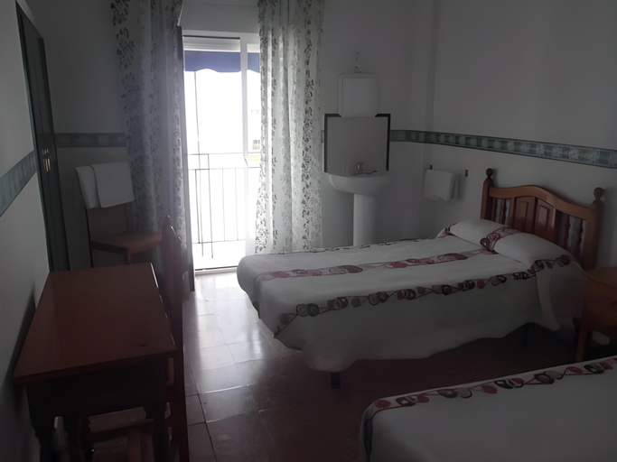 Bedroom 13
