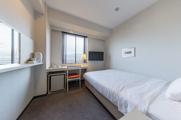Bedroom 3, Quintessa Hotel Kokura Comic&Books, Kitakyūshū