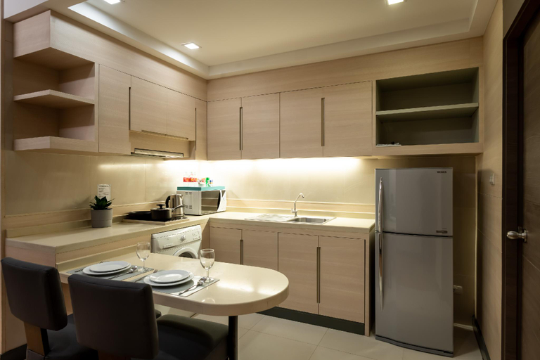 Dining Room 17