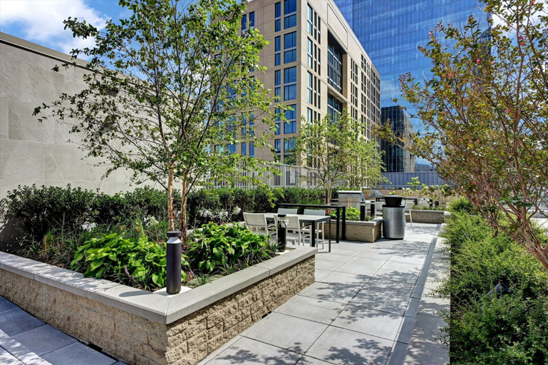 Exterior & Views 2, Global Luxury Suites at Town Center, Fairfax