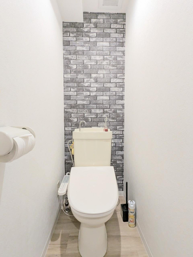 Bathroom 17