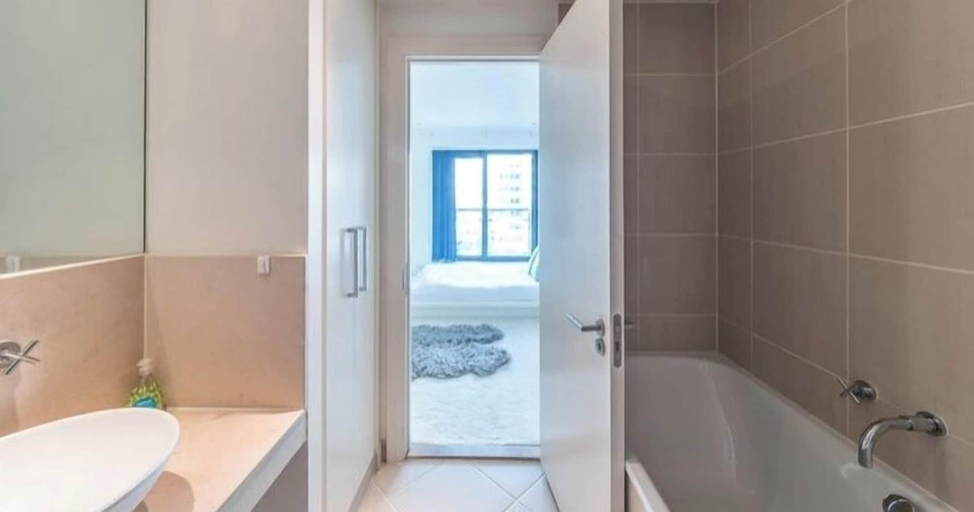 Bathroom 3, H&K Ventures LTD, London