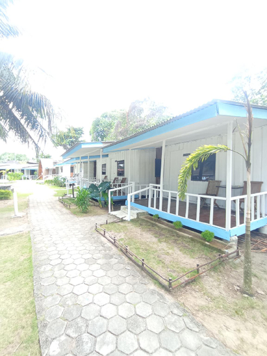 Exterior 5