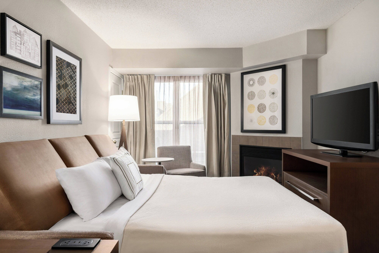 Bedroom 4, Residence Inn by Marriott Deptford, Gloucester