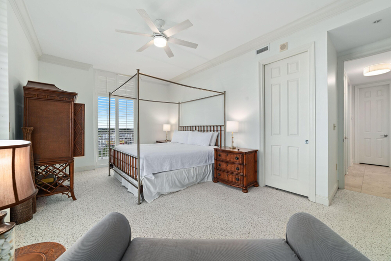 Bedroom 2, Mediterranean West 302, Escambia