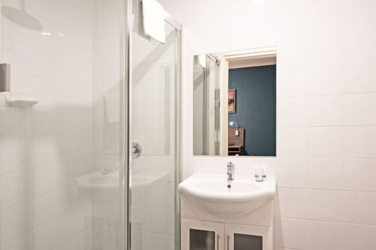 Bathroom 9