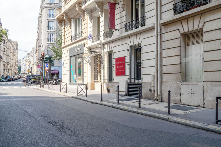 Exterior & Views 2, HotelHome Paris 16, Paris