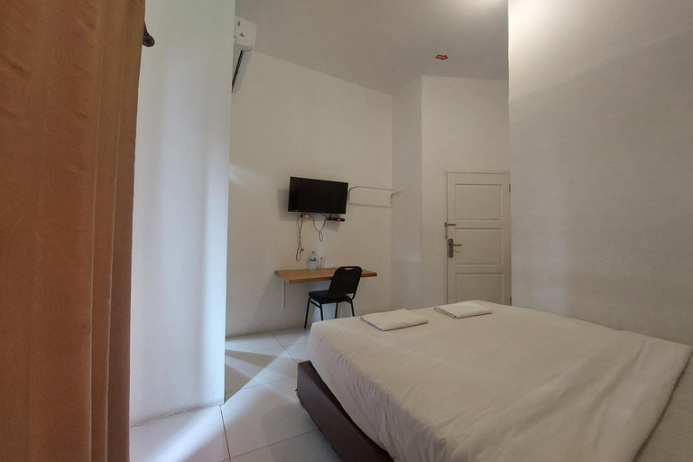 Bedroom 9