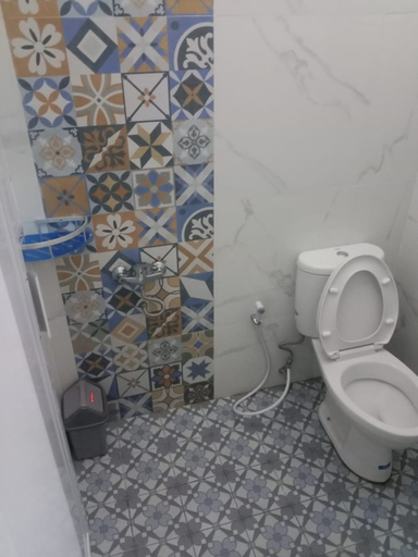 Bathroom 5, HOTEL SRIKANDI Manisrenggo, Klaten