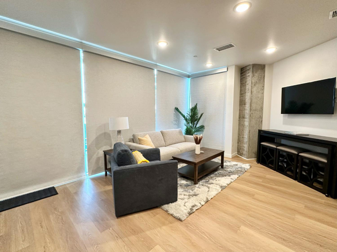 Others 3, Nimitz Crossing Luxury Residences, San Diego