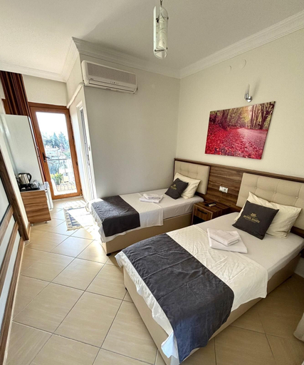 Bedroom 5, Hotel Sahin, Akköy