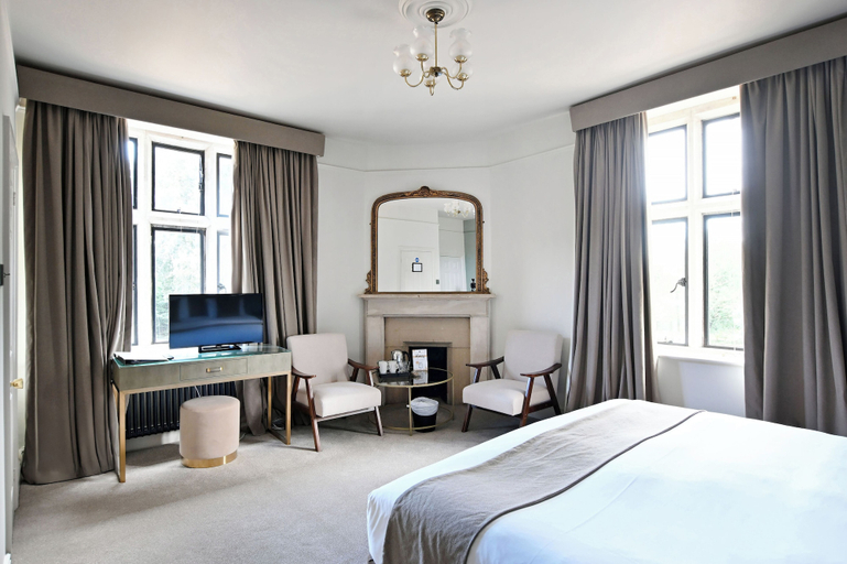 Bedroom 3, Stanton Manor Hotel, Wiltshire