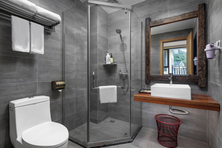 Bathroom 4, Guilin Village Creek Inn, Guilin