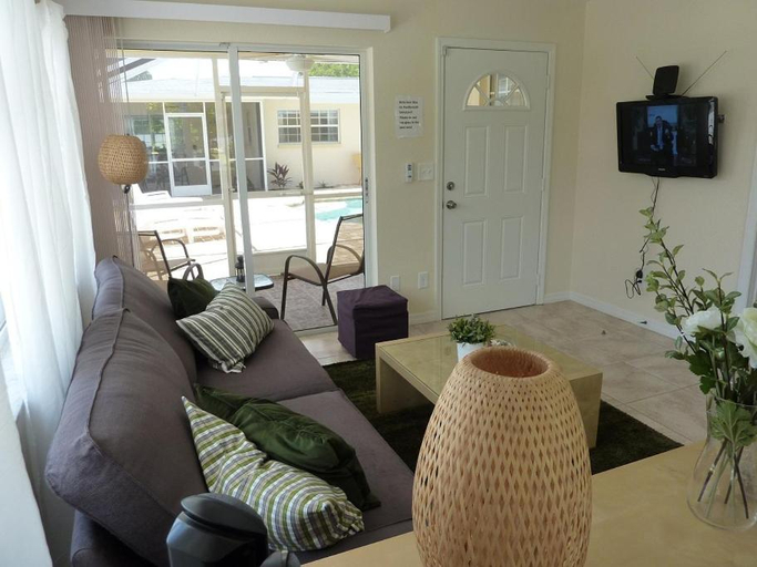 Others 5, Beach Resort in Cape Coral, Lee