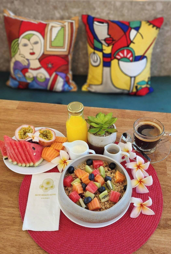 Food & Drinks 10