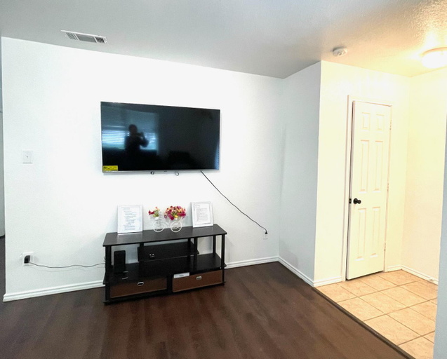 Others 4, Private room near downtown, Dallas