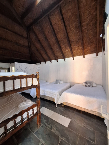 Bedroom 2, Hotel Marlin Mi Paraiso, Taxisco
