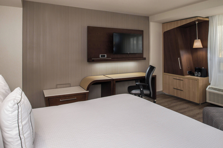 Bedroom 3, Courtyard by Marriott Temecula Murrieta, Riverside