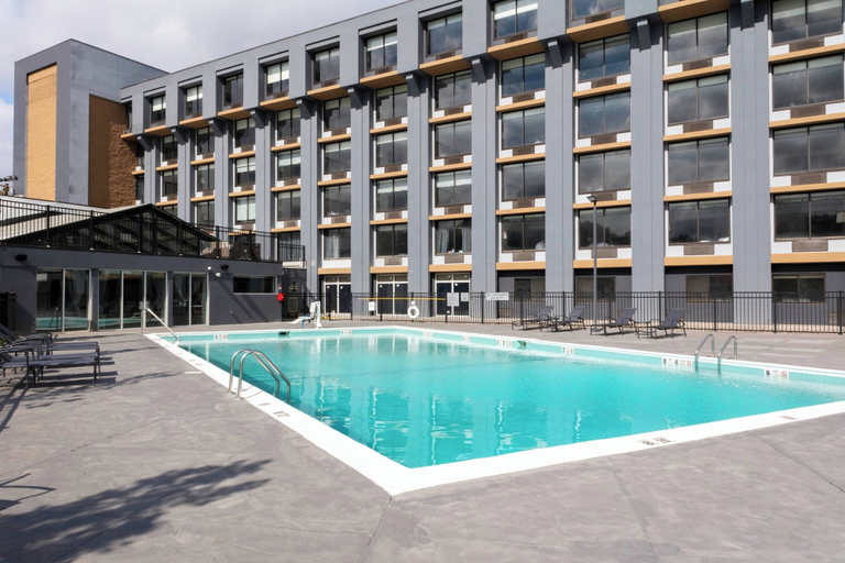 Sport & Beauty, Fairfield Inn & Suites by Marriott Springfield Enfield, Hartford