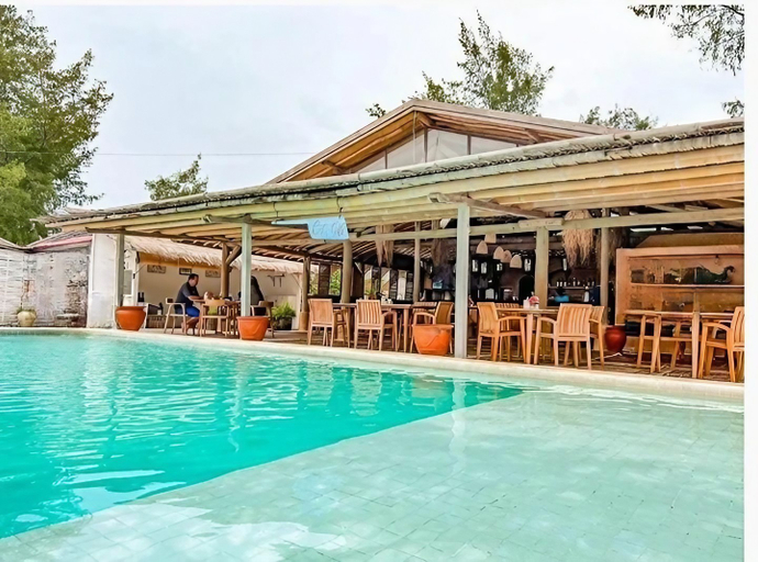 Sport & Beauty 2, Café Gili Beach Bungalows, Lombok