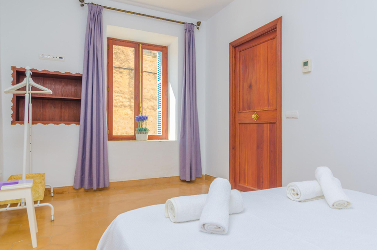 Bedroom 4, Sa Creu in Algaida with 5 bedrooms and 4 bathrooms, Baleares