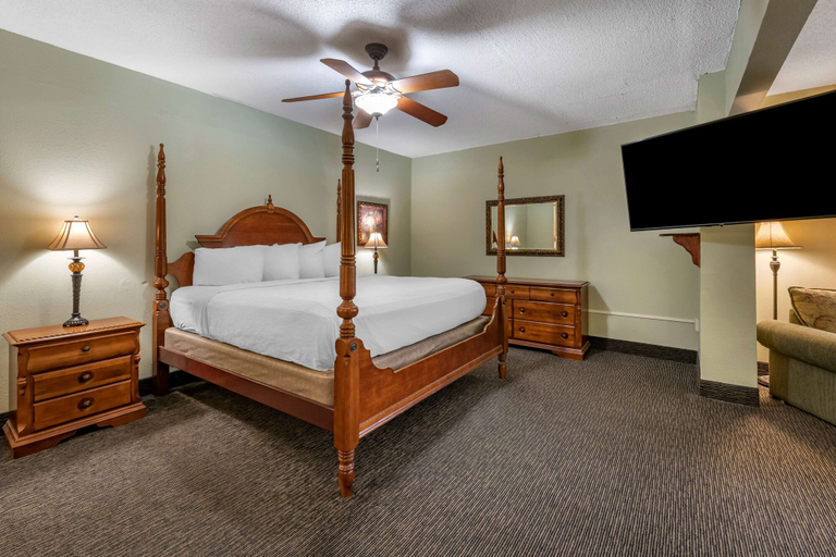 Bedroom 3, Best Western Gateway Grand, Alachua