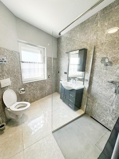 Bathroom 1, Ferienwohnung Zum Alten Radlereck, Oberspreewald-Lausitz
