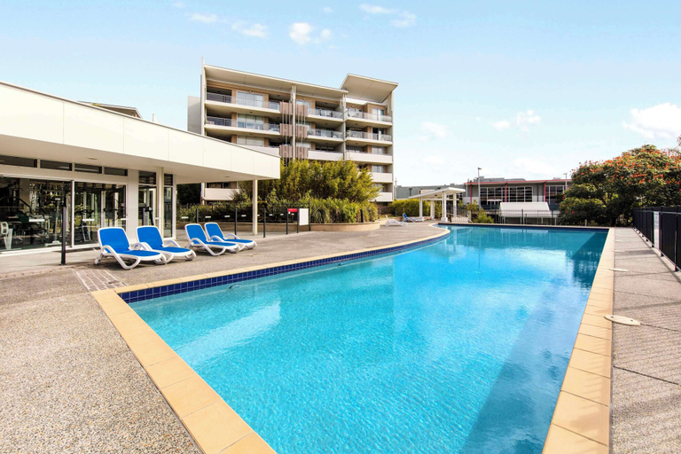 Sport & Beauty, Oaks Brisbane Mews Suites, Bowen Hills