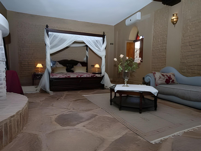 Bedroom 13