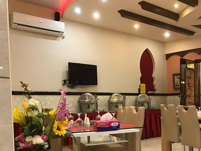 Food & Drinks 2, Bahla Hotel Apartments, Bahla