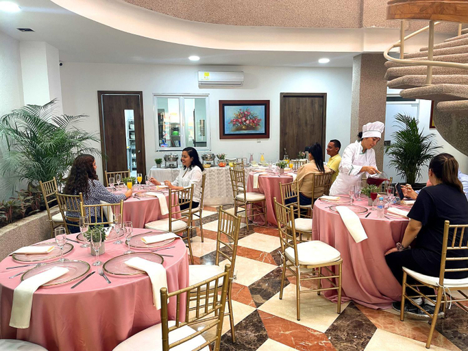 Food & Drinks 4, Hotel Prado 72 INN, Barranquilla