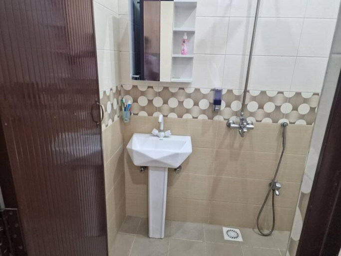 Others 5, Sikandar Suite 1, Bahawalpur
