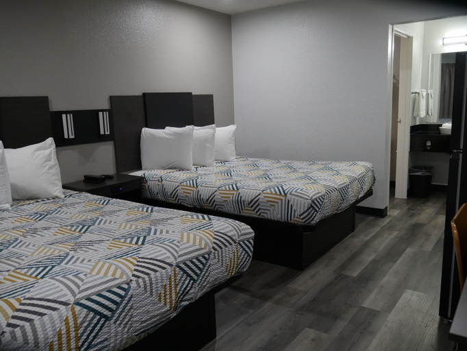 Others 5, Motel 6 Tacoma, WA - South, Pierce