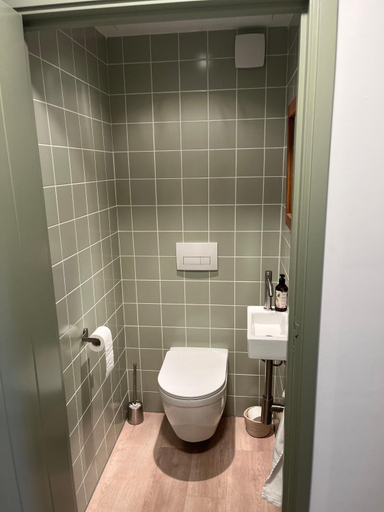 Bathroom 3, B&B de oude melkfabriek, Valkenswaard
