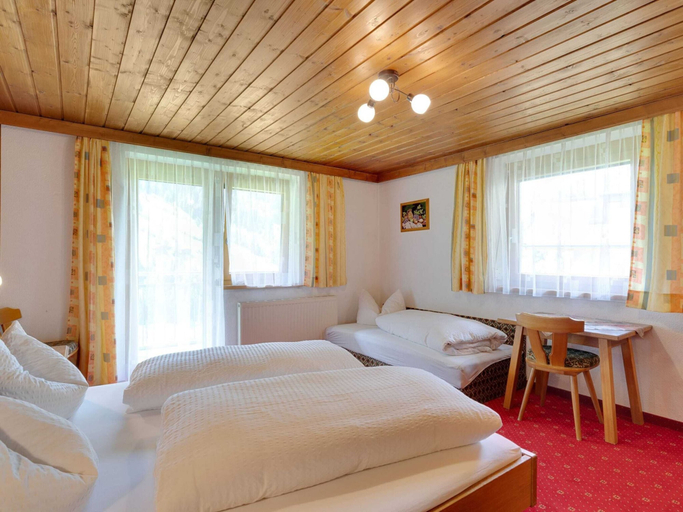 Bedroom 3, Apartment in Kappl near Ski Slopes, Landeck
