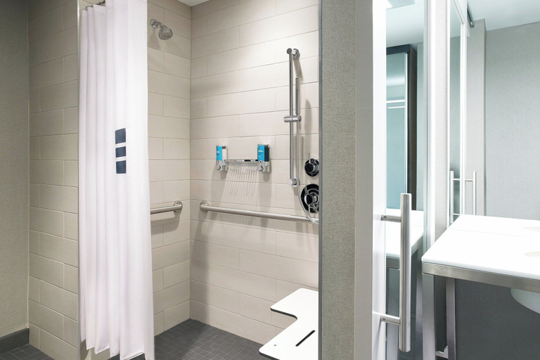 Bathroom 4, Aloft by Marriott Louisville Downtown, Jefferson