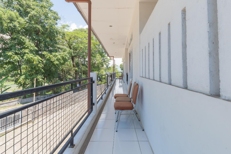 Others 3, Overstay Maribaya Lembang, Bandung