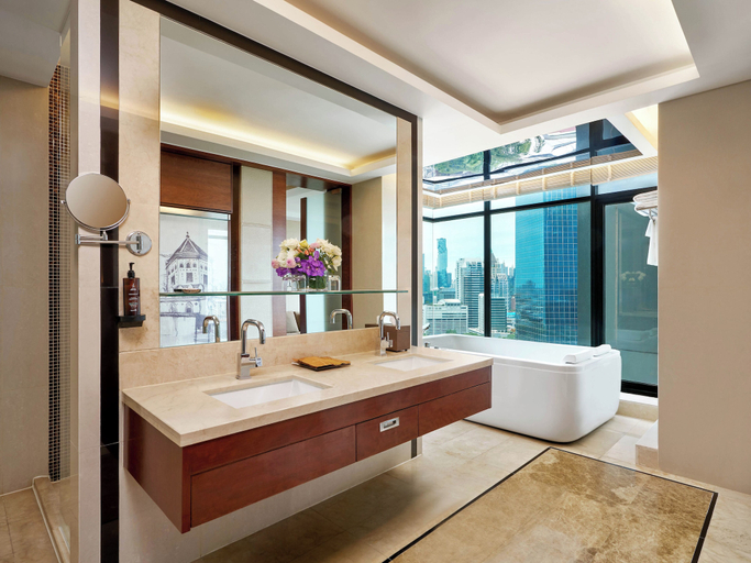 Bathroom 4