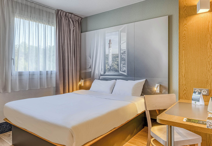 Bedroom 3, B&B HOTEL Bordeaux Sud Mios, Gironde