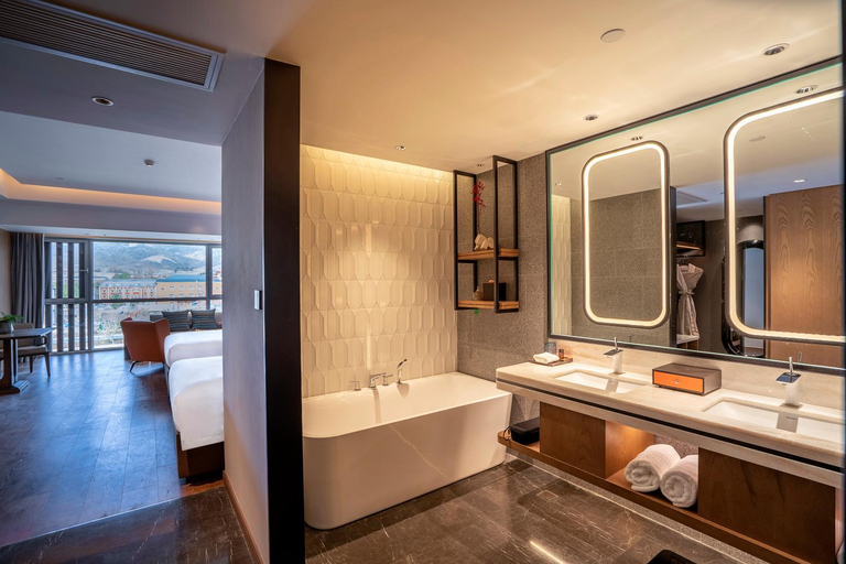 Bathroom 3, 可可托海吉域合涵田酒店 Jeruyih Hentique Hotel, Altay