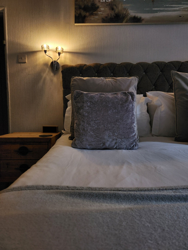 Bedroom 2, Mulgrave Country Cottage, North Yorkshire