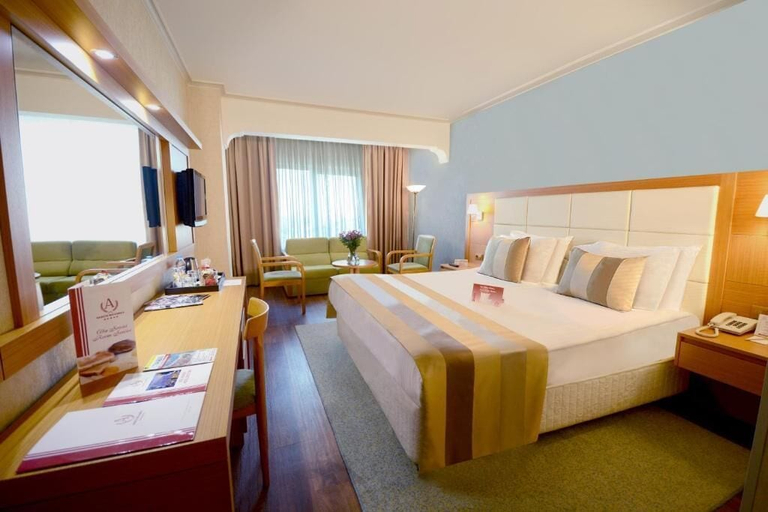 Bedroom 4, Akgun Istanbul Hotel, WorldHotels Crafted Collection, Fatih