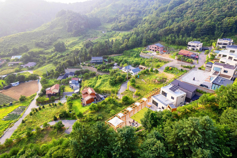 Others 3, Gapyeong V Courtyard Pension, Chuncheon