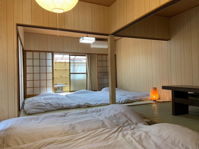 Bedroom 3, Between Kyoto and Osaka , close to the station !!, Takatsuki