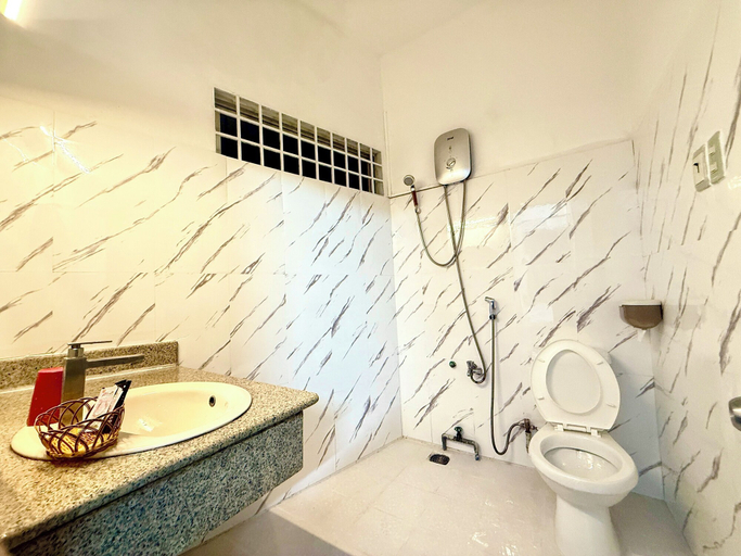 Bathroom 3, Lyly Hotel - Pham Ngu Lao, District 1