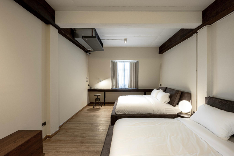 Bedroom 29