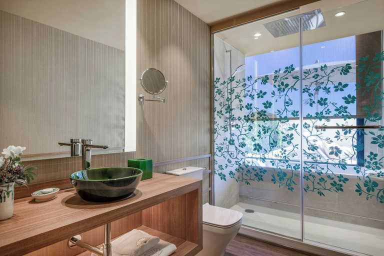 Bathroom 5, Querencia de Sevilla Autograph Collection, Sevilla