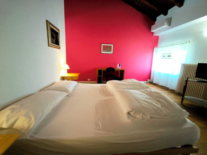 Bedroom 2, Villa Dragoni, Udine